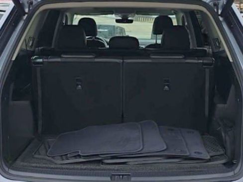 Used 2019 Volkswagen Atlas SE w/ Panoramic Sunroof Package image 6