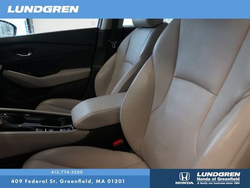 Used 2023 Honda Accord Touring image 12