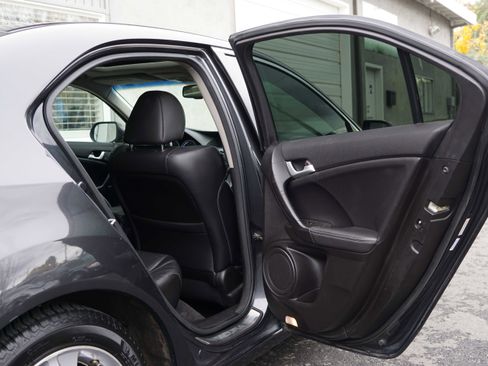 Used 2011 Acura TSX Sedan image 30