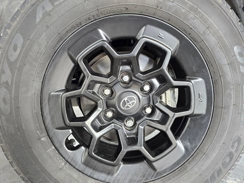 Used 2023 Toyota Tacoma TRD Sport image 42