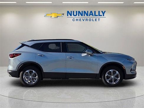 Used 2023 Chevrolet Blazer LT w/ Convenience Package image 6