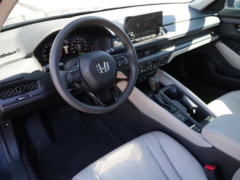 Used 2023 Honda Accord LX image 15