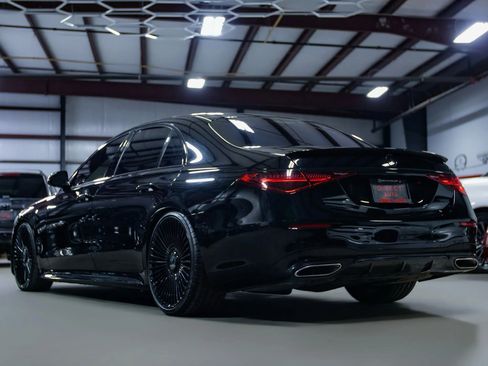 Used 2021 Mercedes-Benz S 580 S 580 4MATIC Sedan 4D image 17