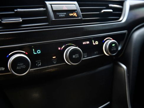 Used 2022 Honda Accord Sport image 18