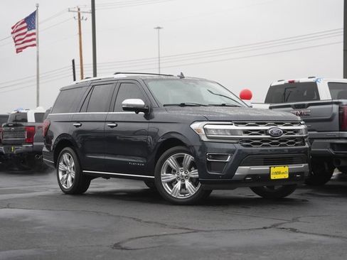 Certified 2023 Ford Expedition Platinum image 2