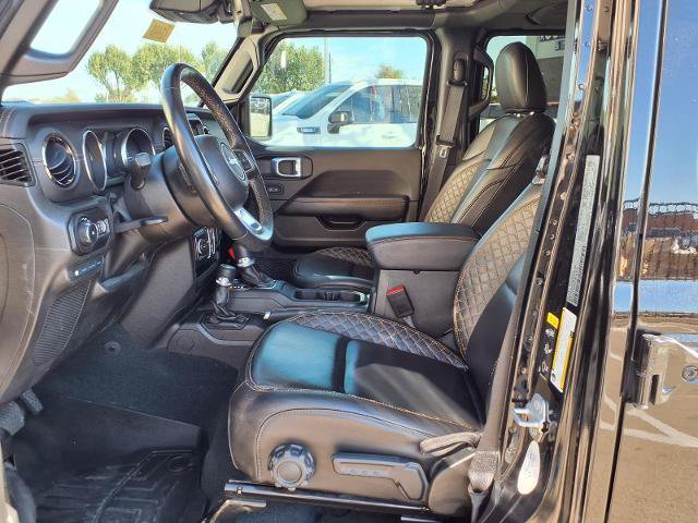 Used 2022 Jeep Wrangler Unlimited Sahara AWD/4WD image 18