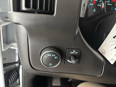 New 2025 Chevrolet Express 2500 w/ Driver Convenience Package image 27