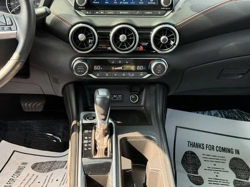 Used 2024 Nissan Sentra SR w/ SR Premium Package FWD image 15