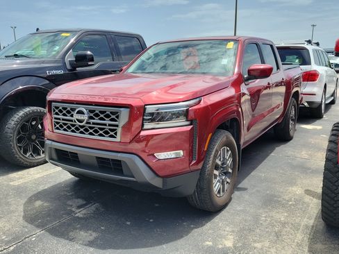 Used 2024 Nissan Frontier SL w/ Technology Package RWD image 3