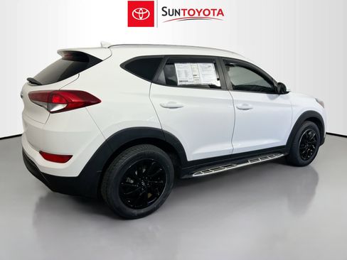 Used 2018 Hyundai Tucson SEL w/ Cargo Package image 4