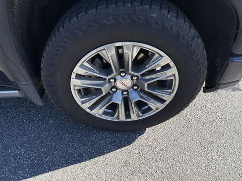 Certified 2025 GMC Sierra 1500 Denali w/ Technology Package image 12