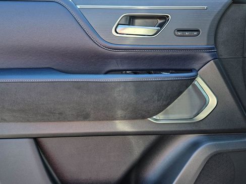 New 2026 INFINITI QX80 4WD w/ Sport Exterior Package image 11