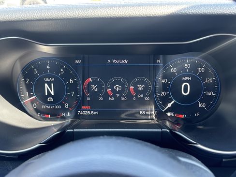 Used 2019 Ford Mustang GT Premium w/ Equipment Group 401A RWD image 3