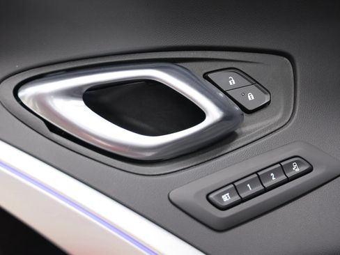 Used 2023 Chevrolet Camaro ZL1 RWD image 12