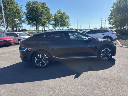 Used 2024 Kia EV6 Light AWD/4WD image 10