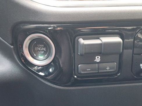 Used 2025 Chevrolet Silverado 1500 RST w/ LPO, Dark Essentials Package AWD/4WD image 8