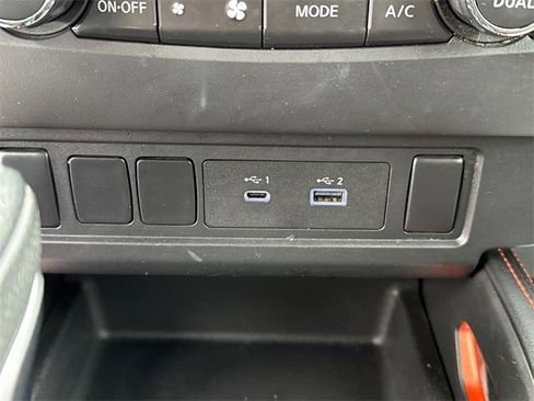 Certified 2024 Nissan Frontier Pro-X image 26
