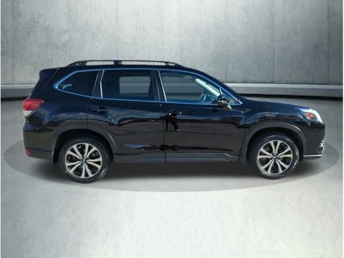 Certified 2023 Subaru Forester Limited image 8