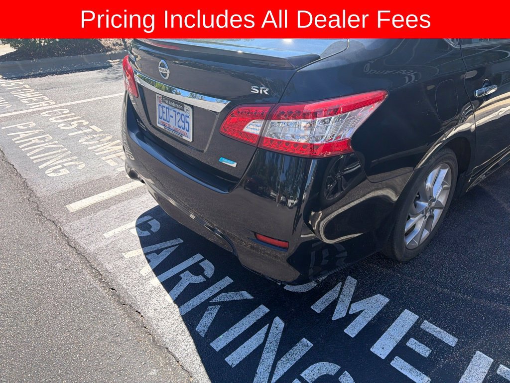 Used 2014 Nissan Sentra SR w/ SR Driver Package FWD image 3