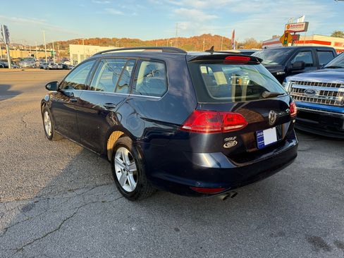Used 2015 Volkswagen Golf TDI S image 6