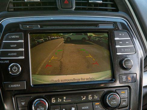 Used 2020 Nissan Maxima 3.5 SL w/ Illumination Package FWD image 15