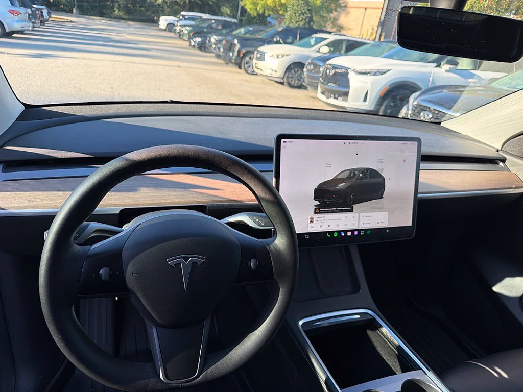Used 2022 Tesla Model Y Performance AWD/4WD image 10