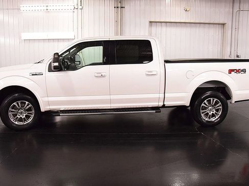 Used 2019 Ford F150 4x4 SuperCrew image 4