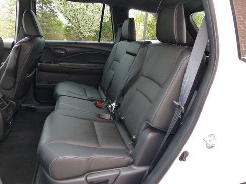 Used 2021 Honda Passport Touring image 31
