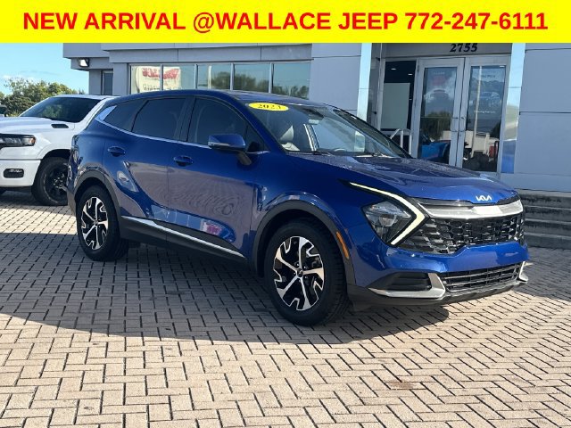 Used 2023 Kia Sportage EX FWD image 5