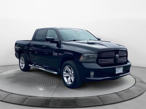 Used 2014 RAM 1500 Sport w/ Convenience Group image 7
