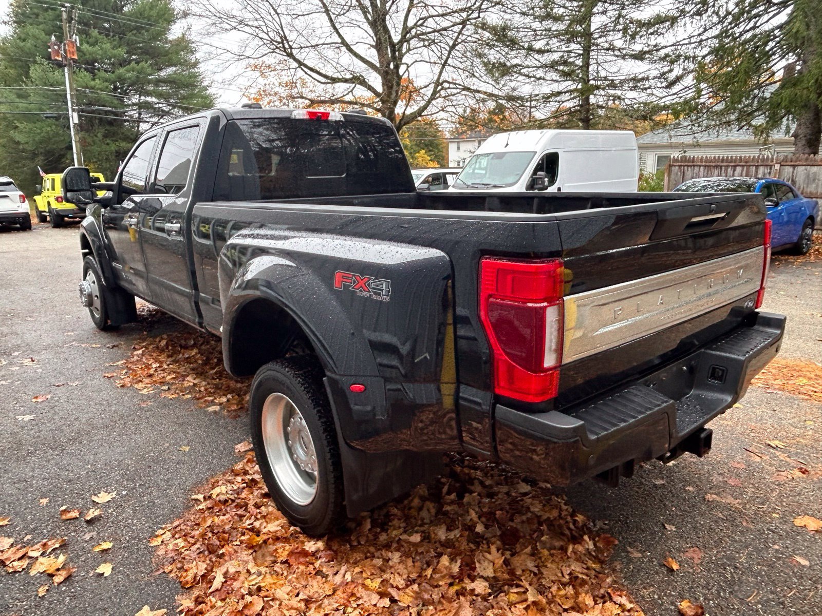 Used 2022 Ford F450 Platinum w/ FX4 Off-Road Package AWD/4WD image 7