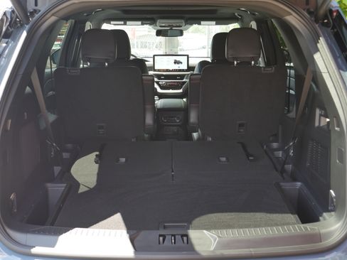 Used 2025 Ford Explorer ST-Line w/ Premium Package AWD/4WD image 26