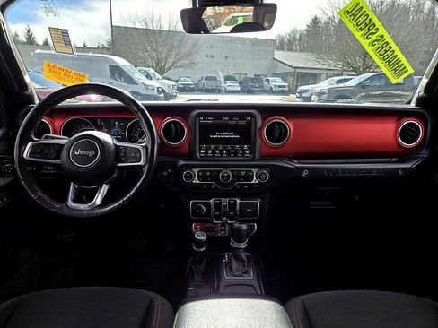 Used 2021 Jeep Wrangler Unlimited Rubicon w/ Dual Top Group image 11