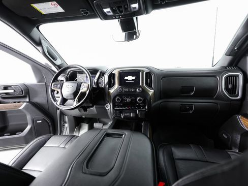 Used 2022 Chevrolet Silverado 3500 High Country w/ Z71 Off-Road Package AWD/4WD image 21