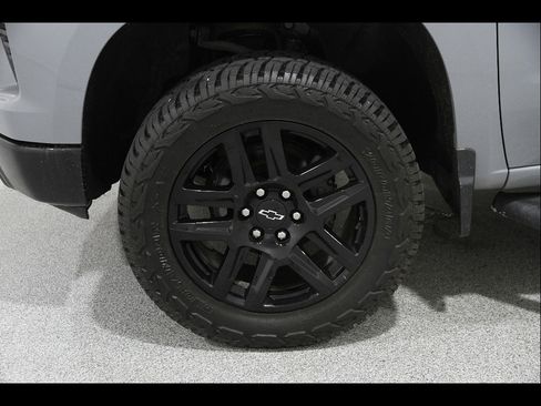 Certified 2024 Chevrolet Silverado 1500 LT Trail Boss w/ Convenience Package II AWD/4WD image 23