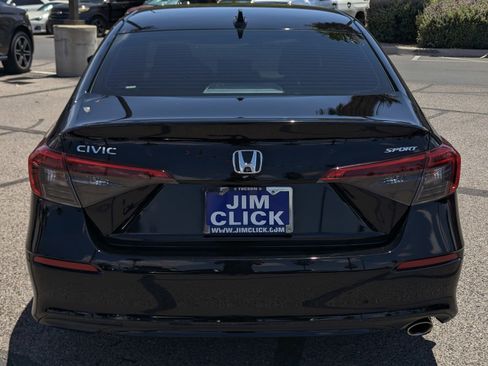 Used 2022 Honda Civic Sport image 3