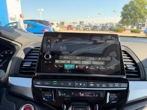 New 2026 Honda Odyssey EX-L image 17