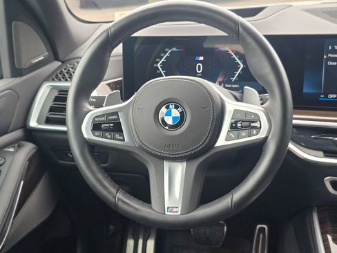 Used 2024 BMW X5 xDrive40i w/ M Sport Package AWD/4WD image 19