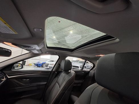 Used 2011 BMW 535i xDrive Sedan image 34
