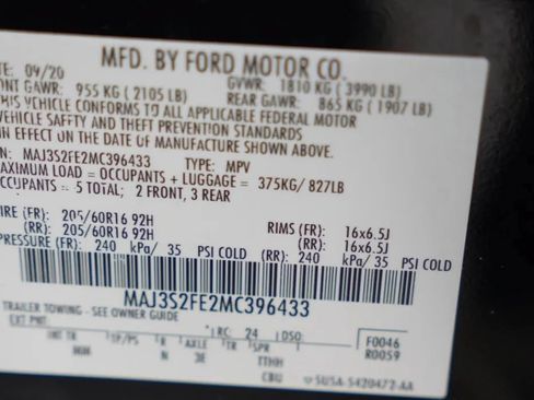 Used 2021 Ford EcoSport S FWD image 15