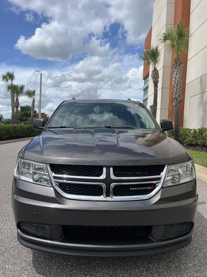 Used 2016 Dodge Journey SE w/ Flexible Seating Group FWD image 2
