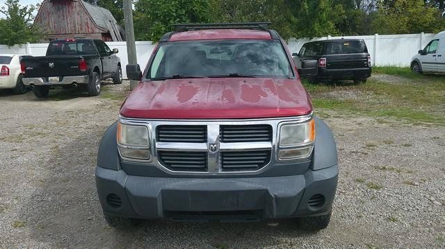 Used 2007 Dodge Nitro SXT AWD/4WD image 2