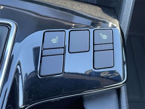 Used 2024 Kia Sportage SX image 17