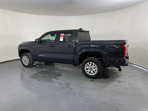 New 2026 Toyota Tacoma SR5 image 6