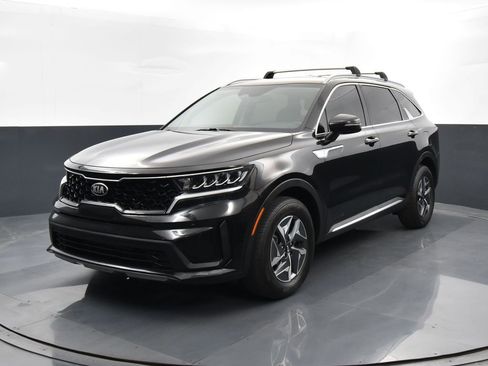 Used 2021 Kia Sorento S image 6