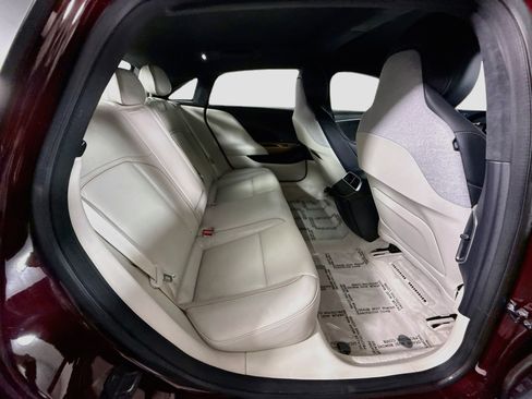 Used 2024 Lucid Air Touring AWD/4WD image 26