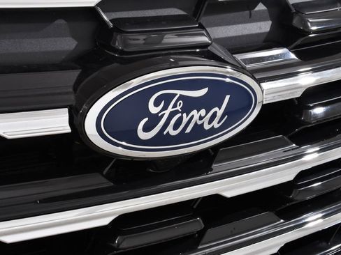 New 2026 Ford Explorer Active w/ Active Comfort Package AWD/4WD image 22