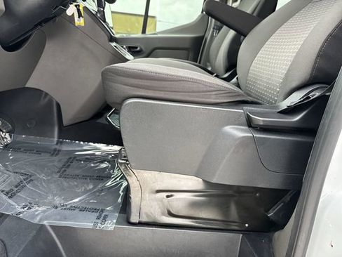 Used 2022 Ford Transit 350 XLT image 19