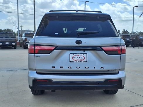 Certified 2025 Toyota Sequoia Platinum AWD/4WD image 7