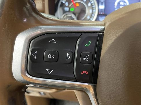 Used 2019 RAM 1500 Laramie image 19